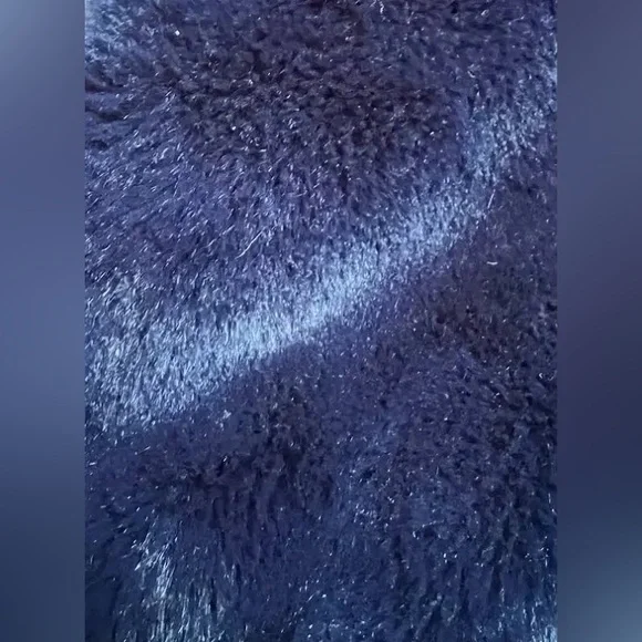 🤩🤩🤩🤩❄️❄️❄️☃️🎿⛷️ dark navy faux fur zip closure bomber jacket size s, worn 1x - Picture 4 of 7